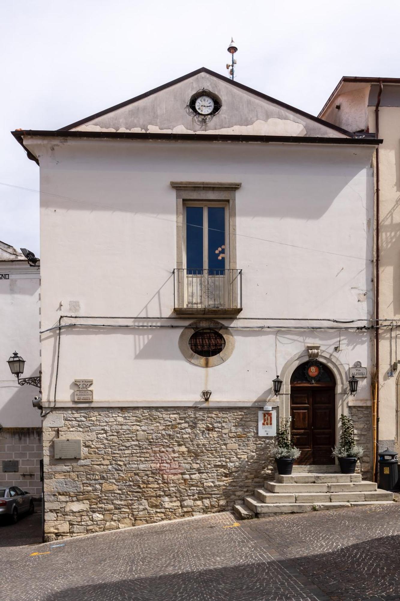 Hotel Palazzo Della Citta Agnone Exterior foto